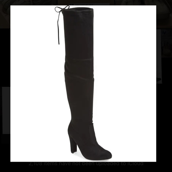 *SOLD* Steve Madden Gorgeous Boots - Picture 2 of 3